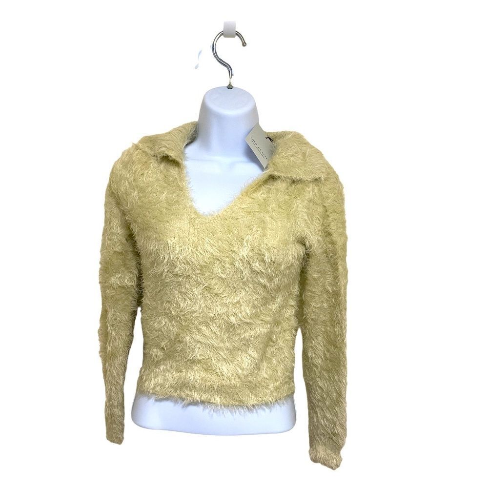 Uniq by LITZ! Cream fury sweater